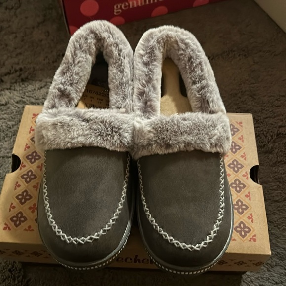 NWT🦊Fur Sweet Soft & Warm Slippers Women Sz-7(6.5) Inside or Out, So Comfortable - Picture 15 of 16